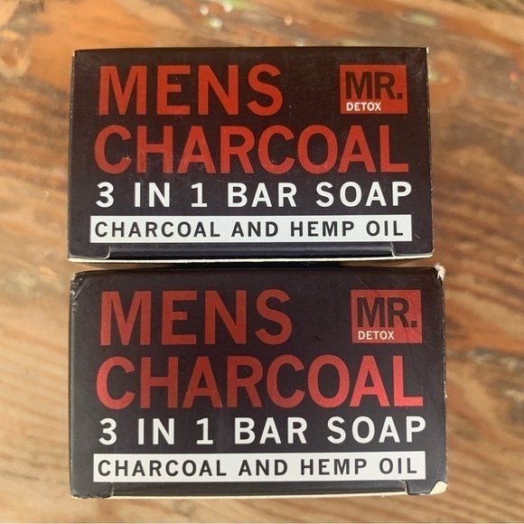 MR. DETOX Mens 3 in 1 Bar Soap Charcoal & Tea Tree Oil Hair Face Body 8.8oz NEW - Picture 3 of 4